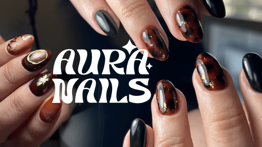 Aura Nails interior