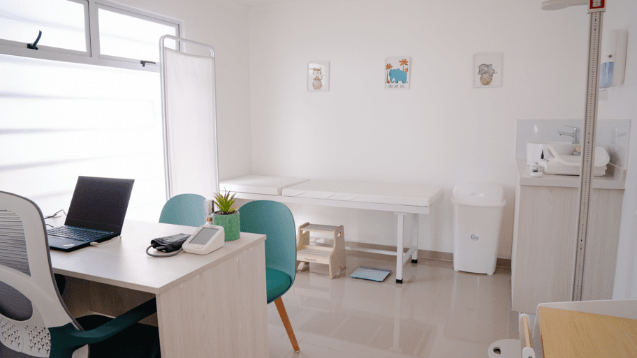 Centro Médico Crece Activo banner