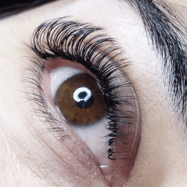 Extensiones de Pestañas Efecto Rímel