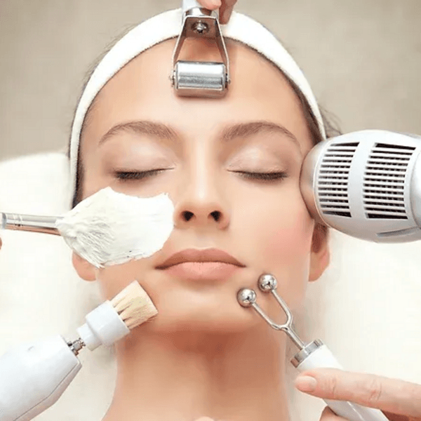 LIMPIEZA FACIAL PROFUNDA