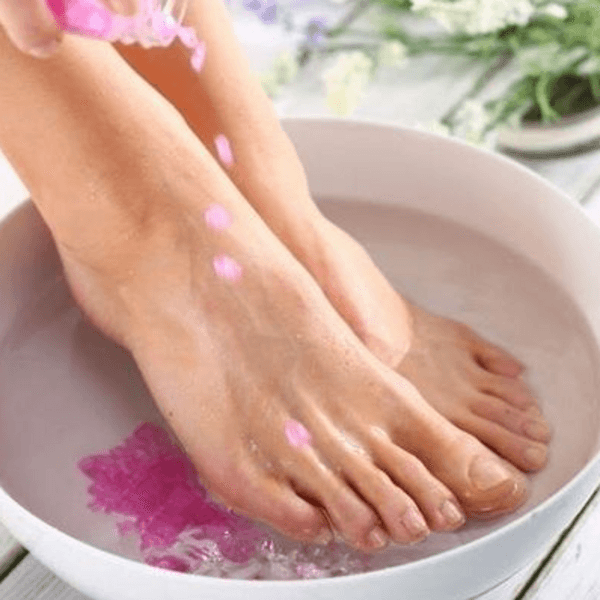 Pedicura completa con spa incluido e ins.