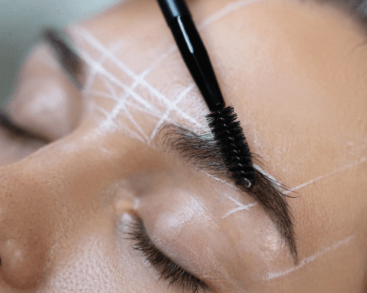 diseño y depilación de ceja