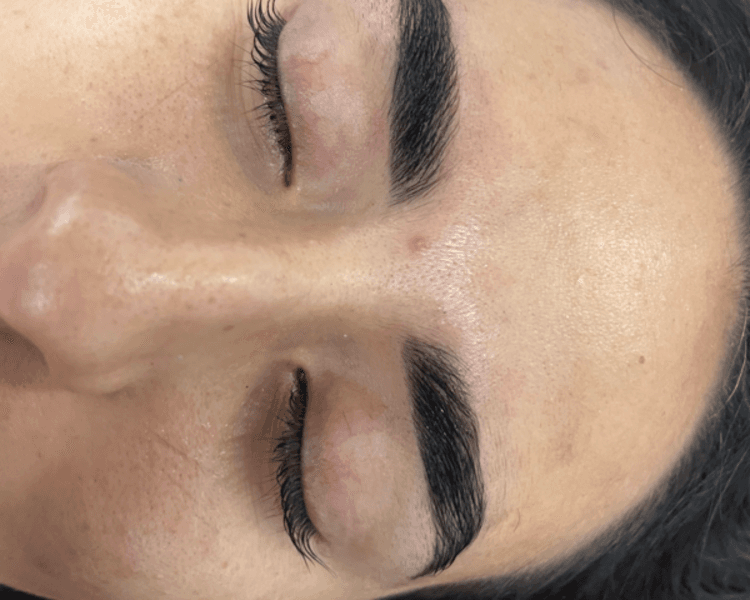 Henna brows y laminación