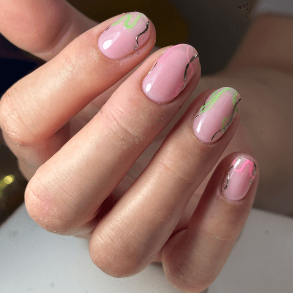 KAPPING + ESMALTADO SEMIPERMANENTE