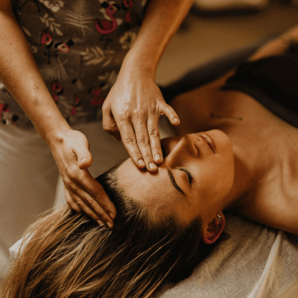 Masaje Vietnamita de Craneo