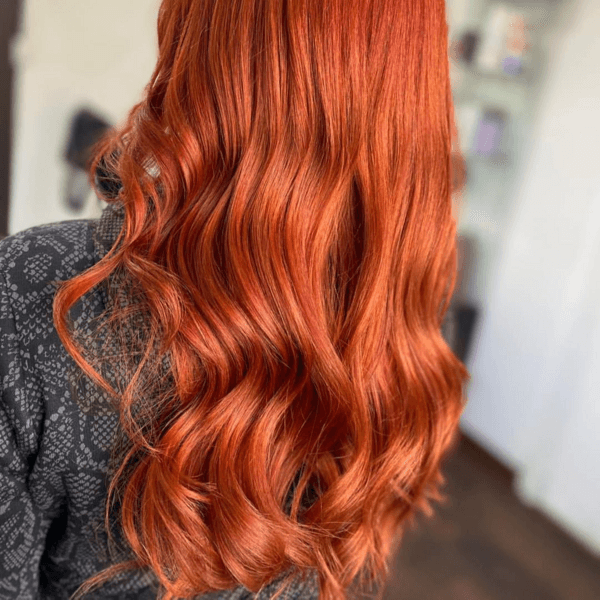 Decoloración global (tamaño L) - cabello largo