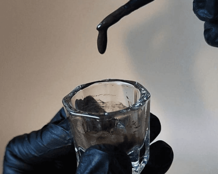 Tintura en Cejas / Canas (Henna)