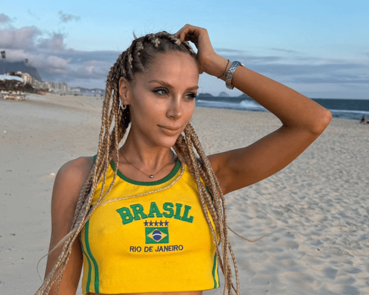 Boxeadoras en todo el cabello (desde 6 a 8 trenzas)