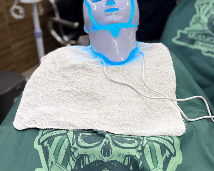 HIGIENIZACION FACIAL: WHYSKEY MASK