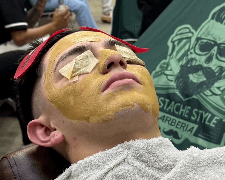 HIGIENIZACIÓN FACIAL: WHYSKEY MASK