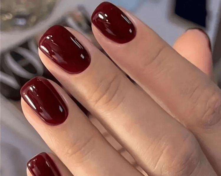 Extensión de Uñas Acrílicas o Gel (1mm largo) No Incluye Diseño