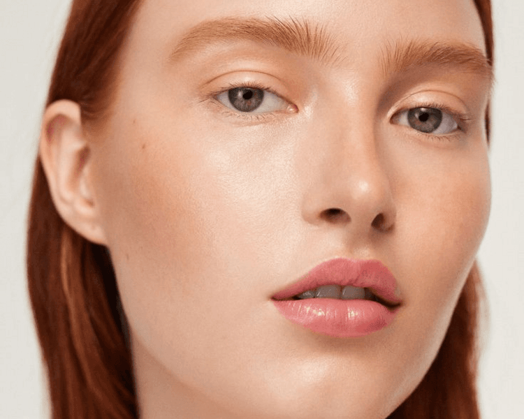 Depilacion con hilo de CARA COMPLETA