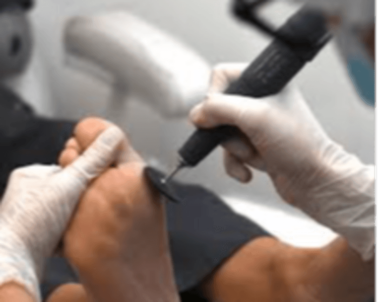 PEDICURIA Y PODOLOGIA