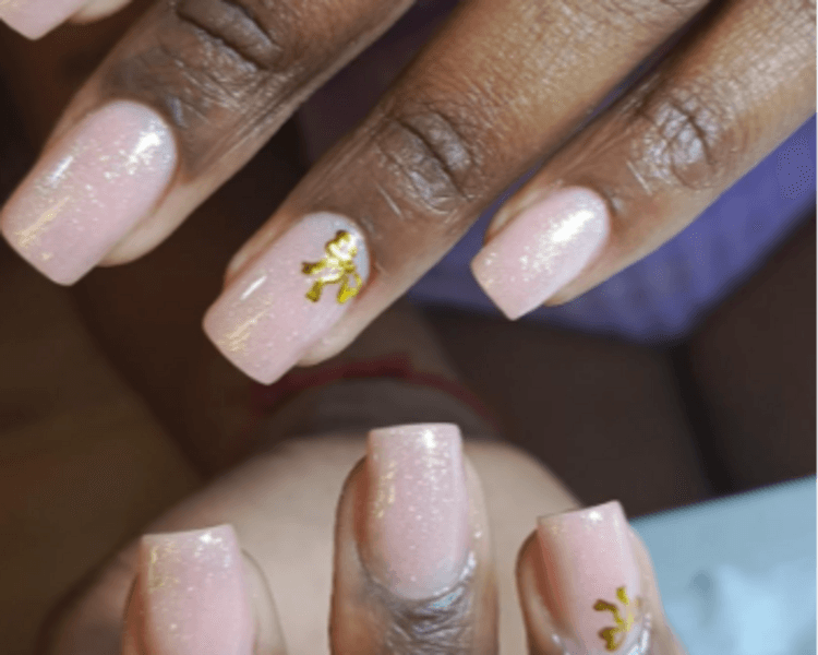 Forrado Acrílico en uña natural