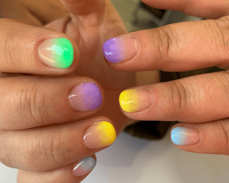 Manicura permanente degradé