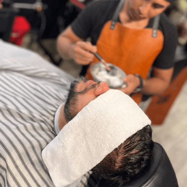Corte y barba tradicional