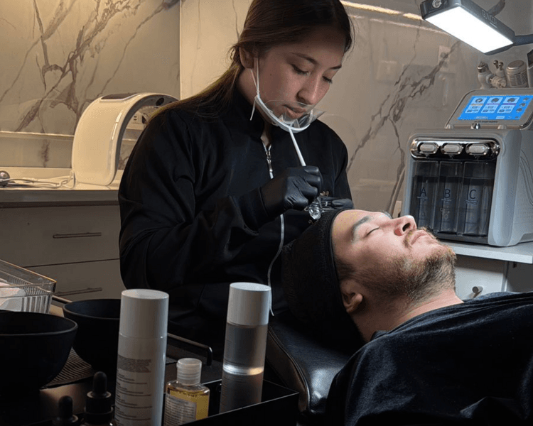 Limpieza facial Básica con aparatología