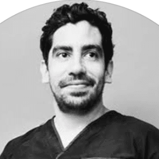 Dr. Alain Oros González photo