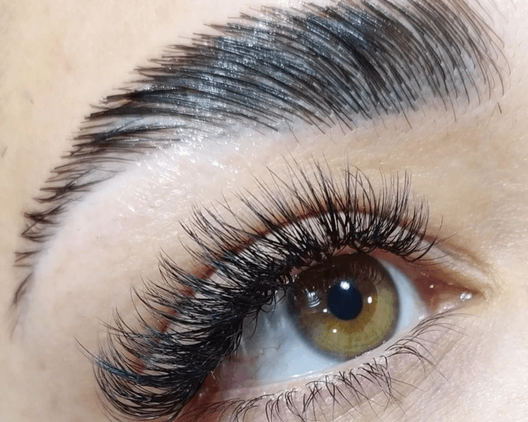 PROMO EXT PEST 3D Y PERFILADO DE CEJAS CON HENNA O LAMINADO