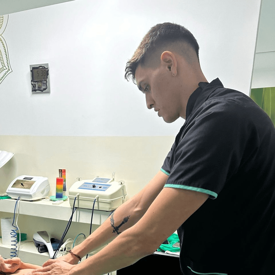 Julian Falcone photo