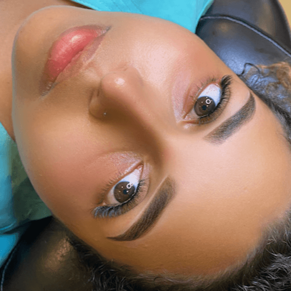 Cejas henna y depilación cera (cliente 1ra vez y con más de 15 días desde su último servicio)