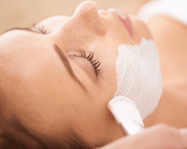 LIMPIEZA FACIAL REVITALIZA Y TENSA