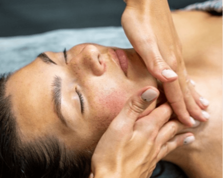 LIMPIEZA FACIAL ANTIEDAD