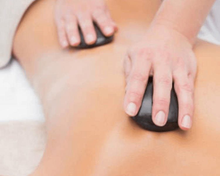 MASAJE PIEDRAS CALIENTES