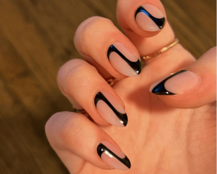 Manicuría Simple + Capping + Esmaltado Semi-Permanente + NAIL ART