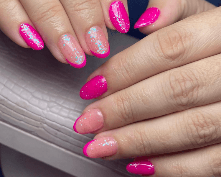 Kapping gel con diseño en 3D/relieve