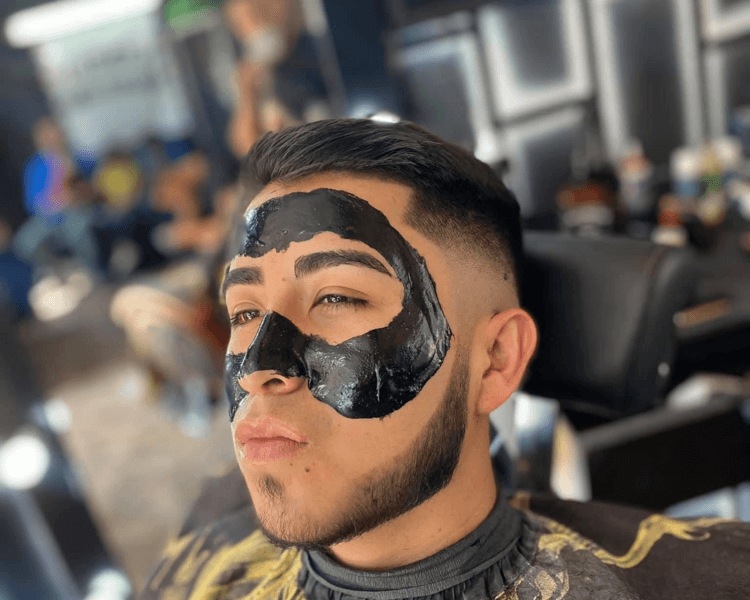 Mascarilla de carbón activado