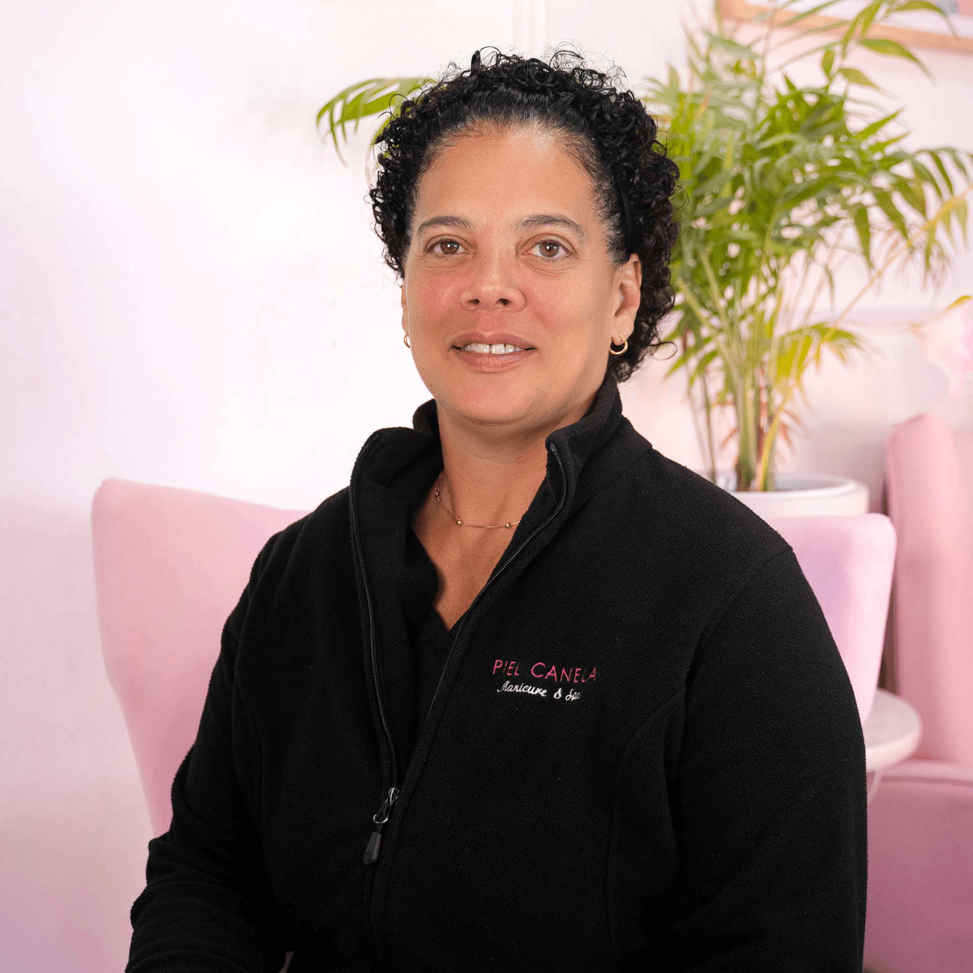 Deyanira Novas photo