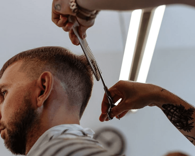 Corte de cabello para hombre