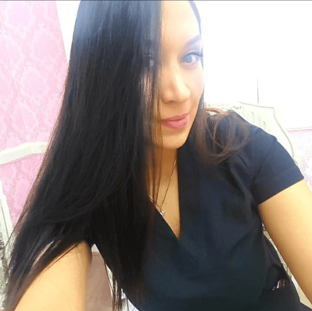 Daniela Suarez photo