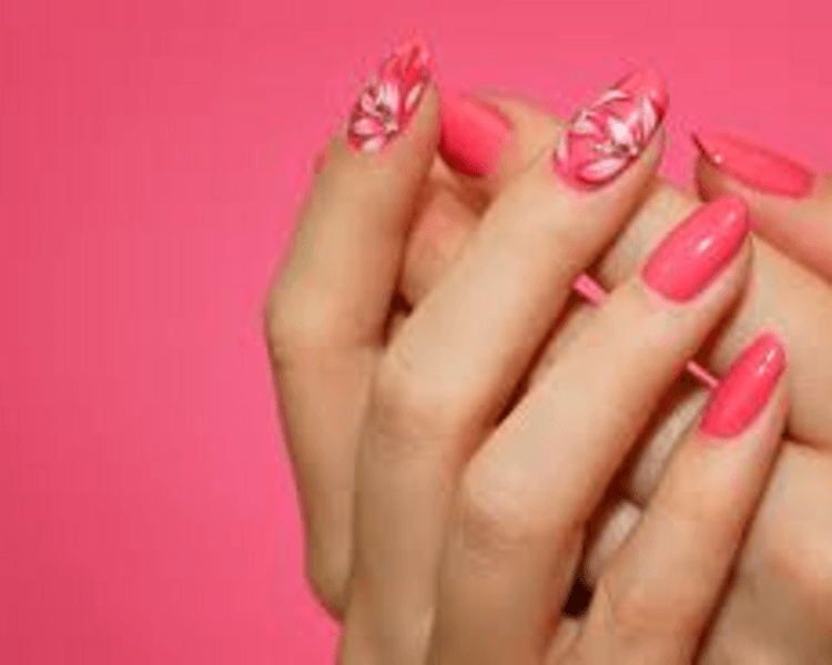 NAILS: SEMIPERMANENTES