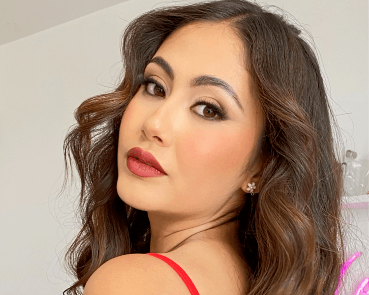 Maquillaje Elaborado & Peinado Suelto