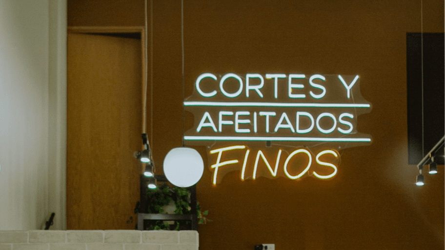 Plaza Proeza (2do piso) interior