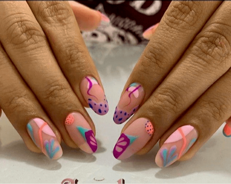 Semipermanente con diseños exótico