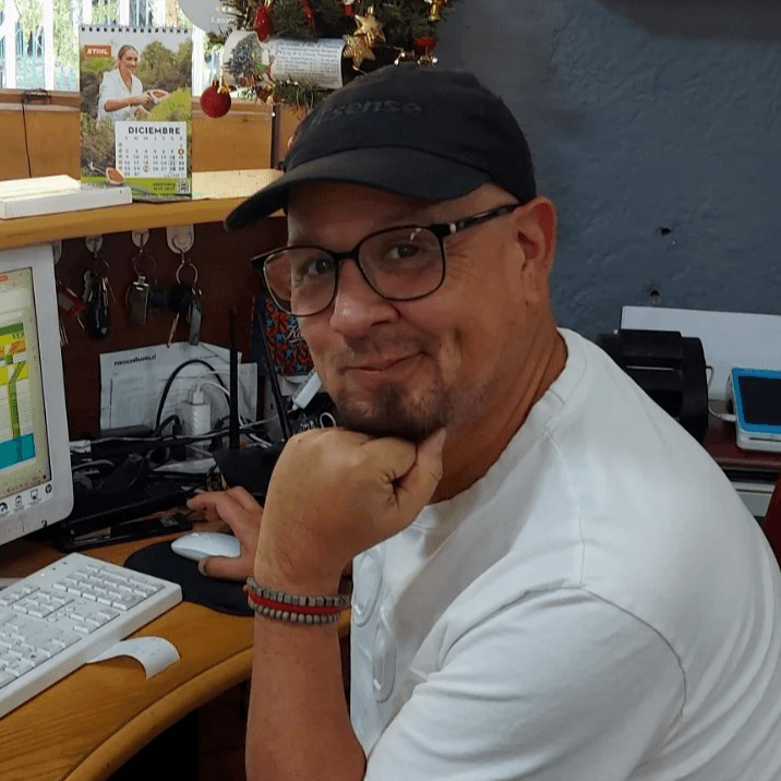 MARCELO NAVARRETE photo