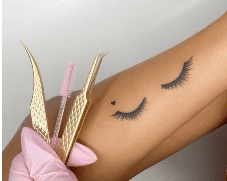 Extensiones de pestañas pelo por pelo