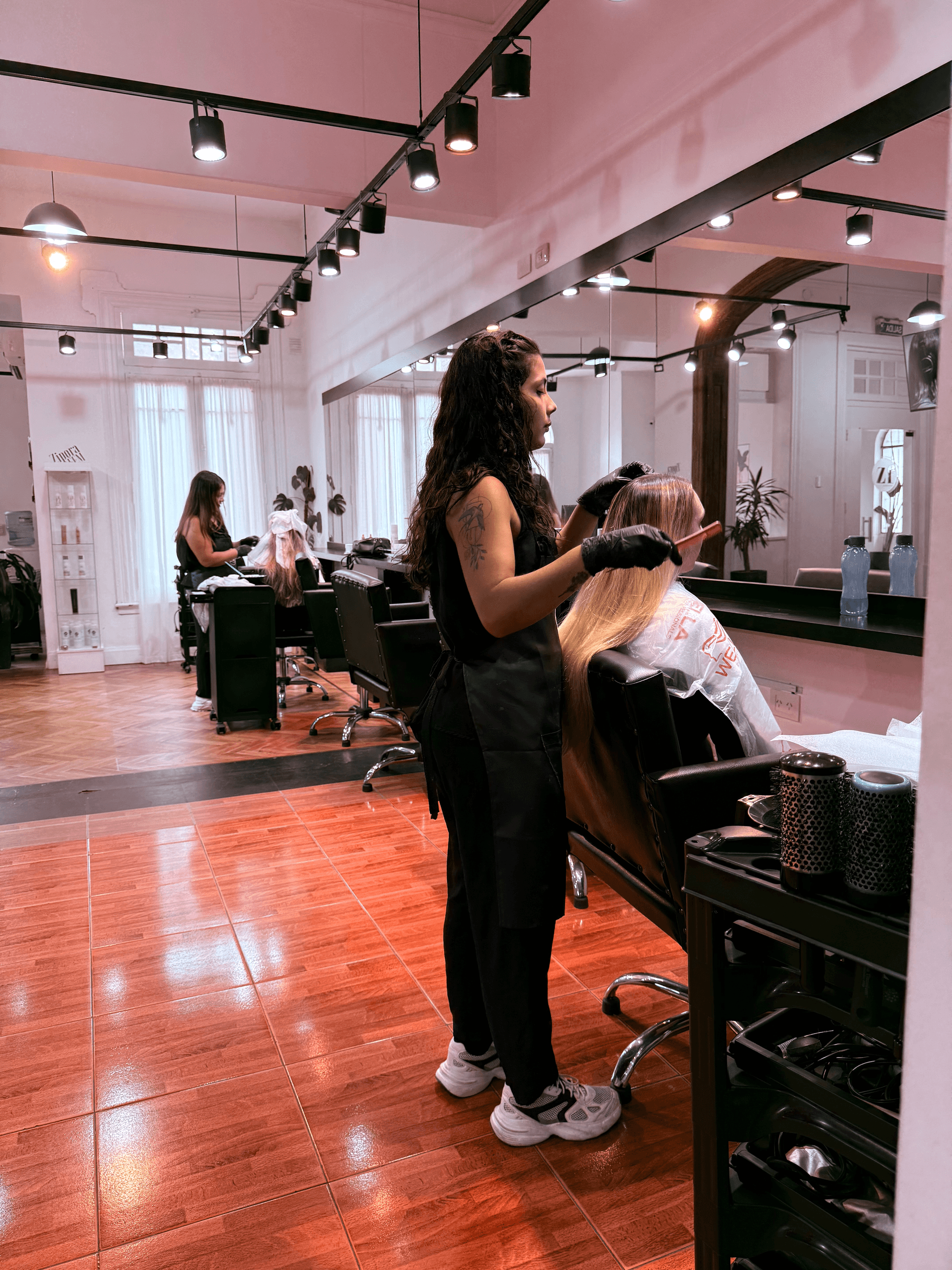 profesional de zipora photo