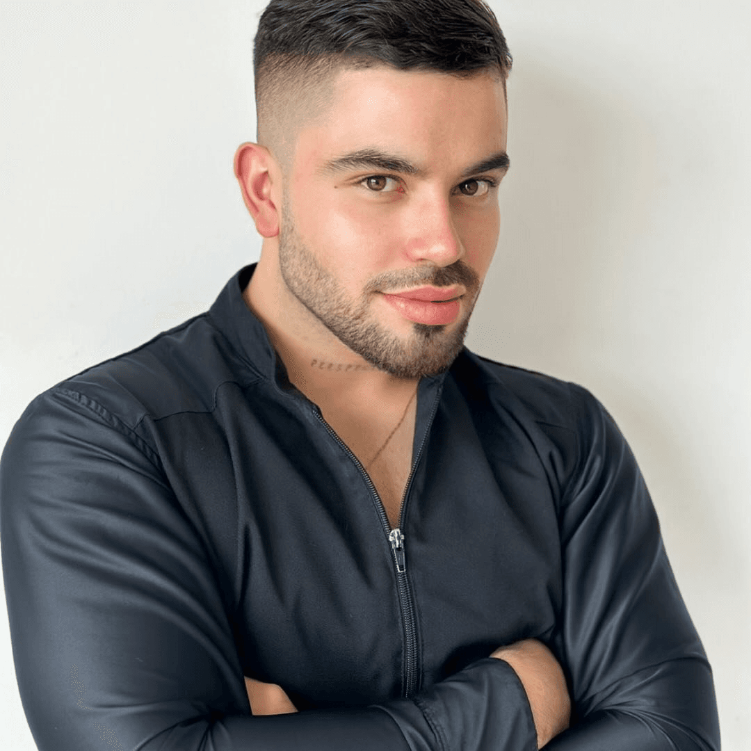 Victor Montenegro photo