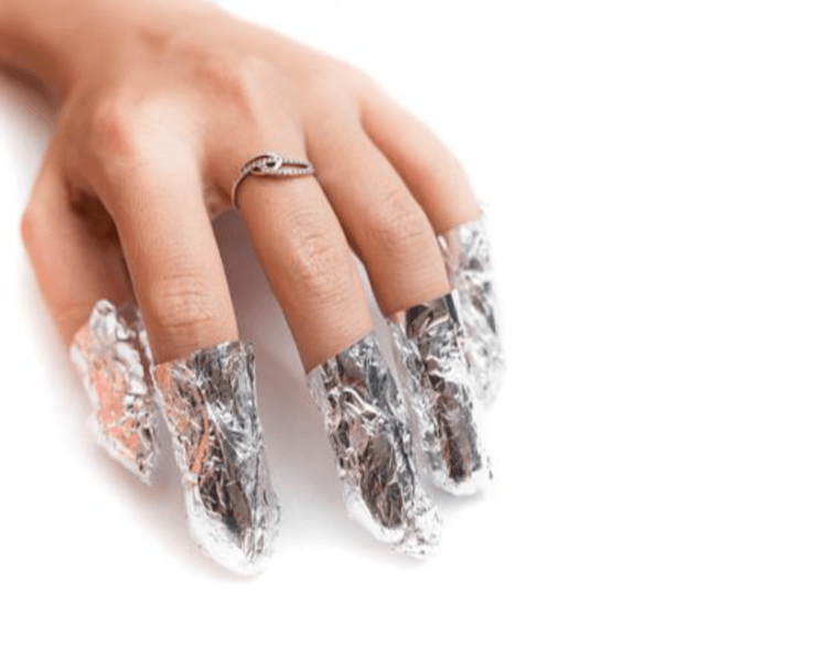 RETIRO ESMALTE PERMANENTE MANOS