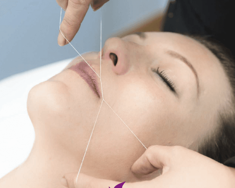 Depilación hilo bozo