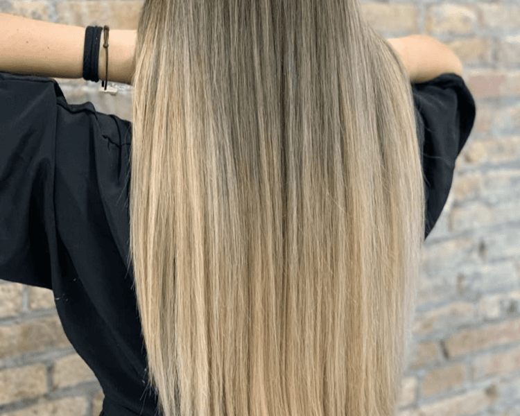 MECHAS BALAYAGE CON BASE