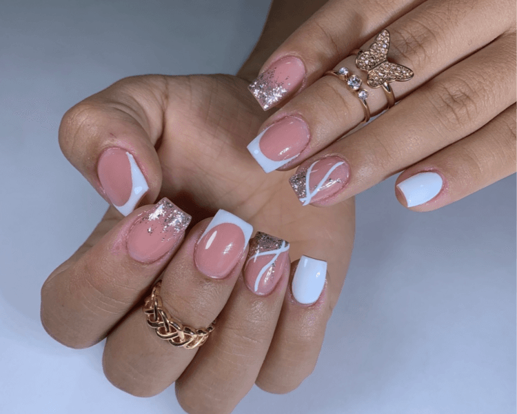 MANICURE SEMIPERMANENTE