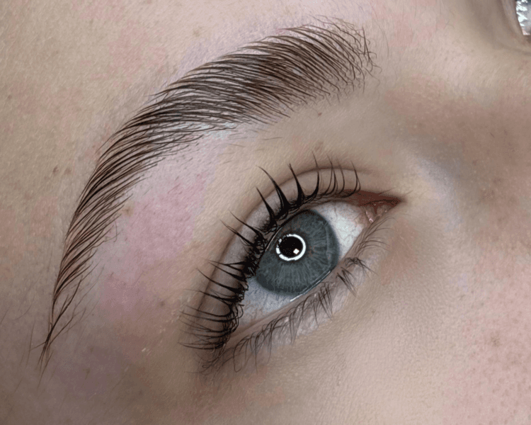 Lifting de pestañas + Laminado de Cejas