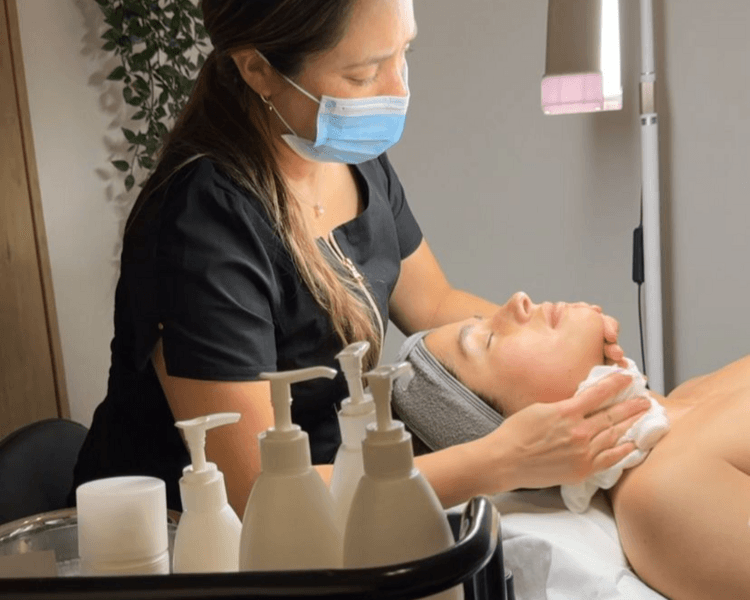 Limpieza Facial Glow Up