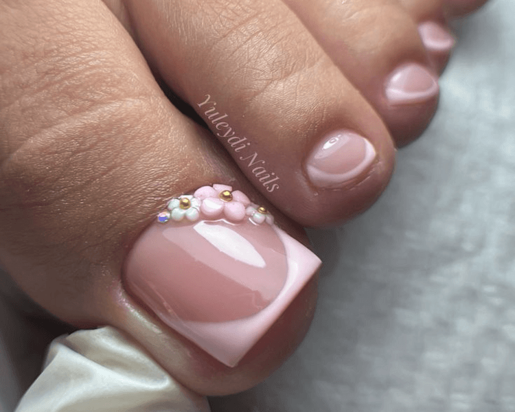 PEDICURA DECORATIVA GEL