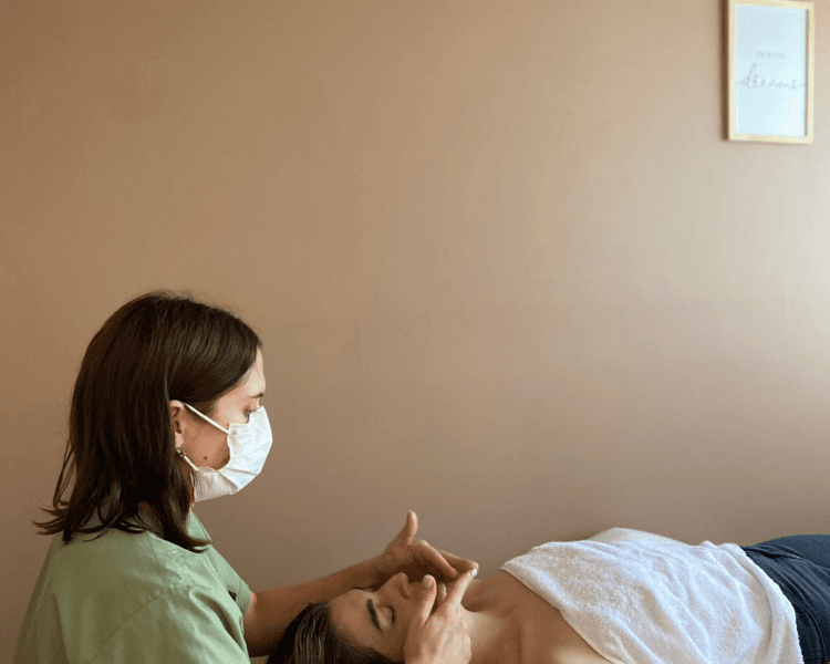 Limpieza Facial Spa & Relax+ Peeling Químico